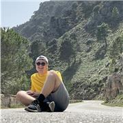 Bachillerato, clases a niños de infantil, primaria, 1 y 2 de ESO